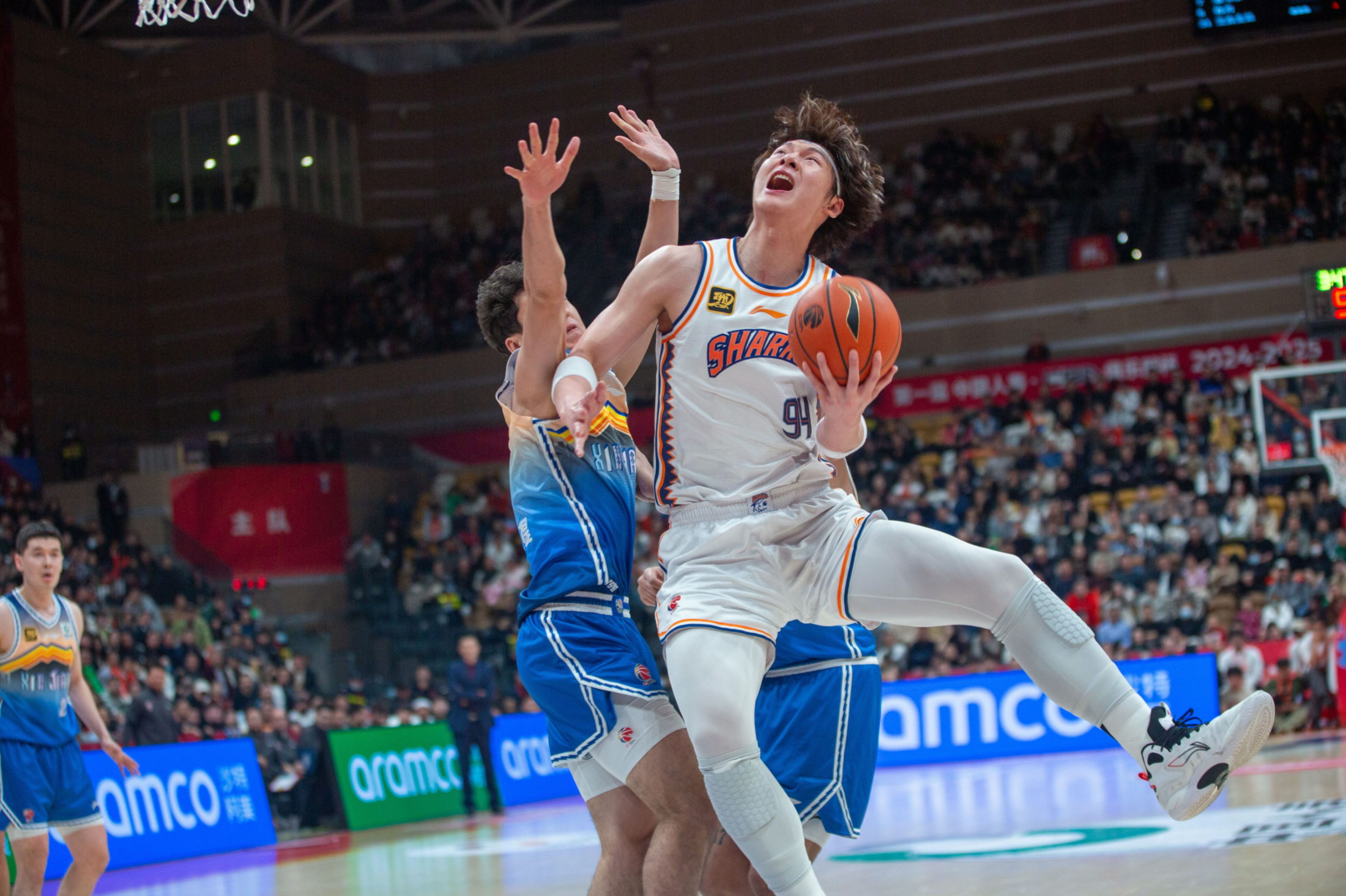 爱游戏(AYX)体育-尼斯遗憾出局备战CBA季后赛广厦男篮复出首秀备战欧超杯，这操作让人直呼：风云突变比利亚雷亚尔转会期主帅复盘的简单介绍