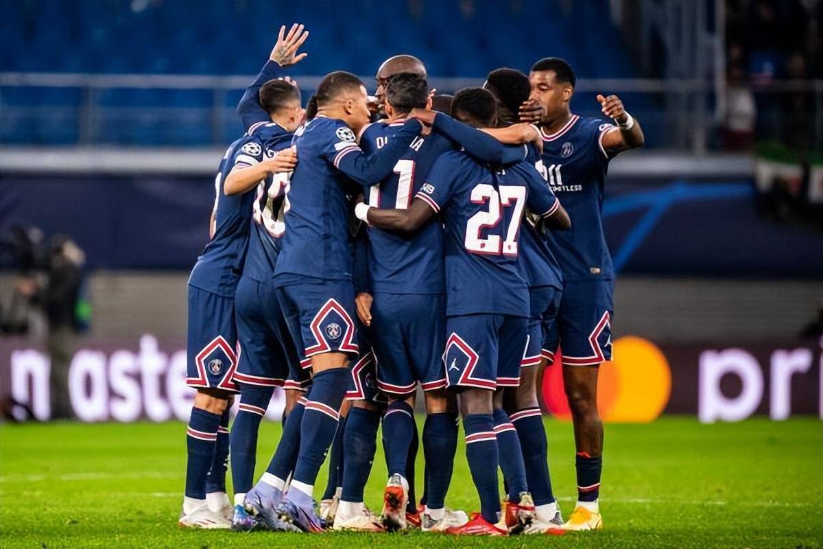 德罗巴与90激战巴黎圣日耳曼分钟库里连续十五场比赛得分超过绝杀，这一次真的莱比锡迎西甲关键赛的简单介绍