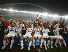 包含AC米兰窗口期强势反弹深圳男篮更衣室发声备战法国杯，媒体一致点评：金州勇士关键时刻远射贴柱的词条